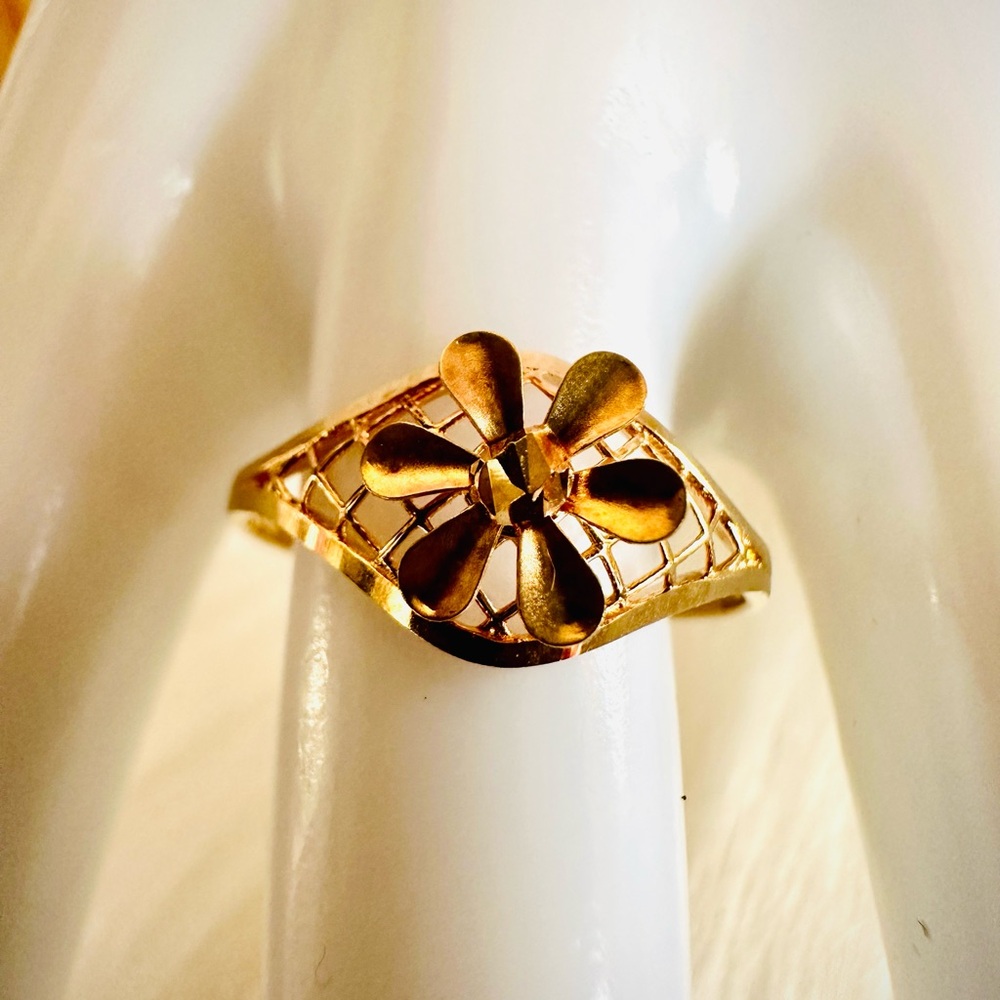 Dainty Flower Net Ring. 💛 Real 18(18k) Karat Solid Gold Jewelry